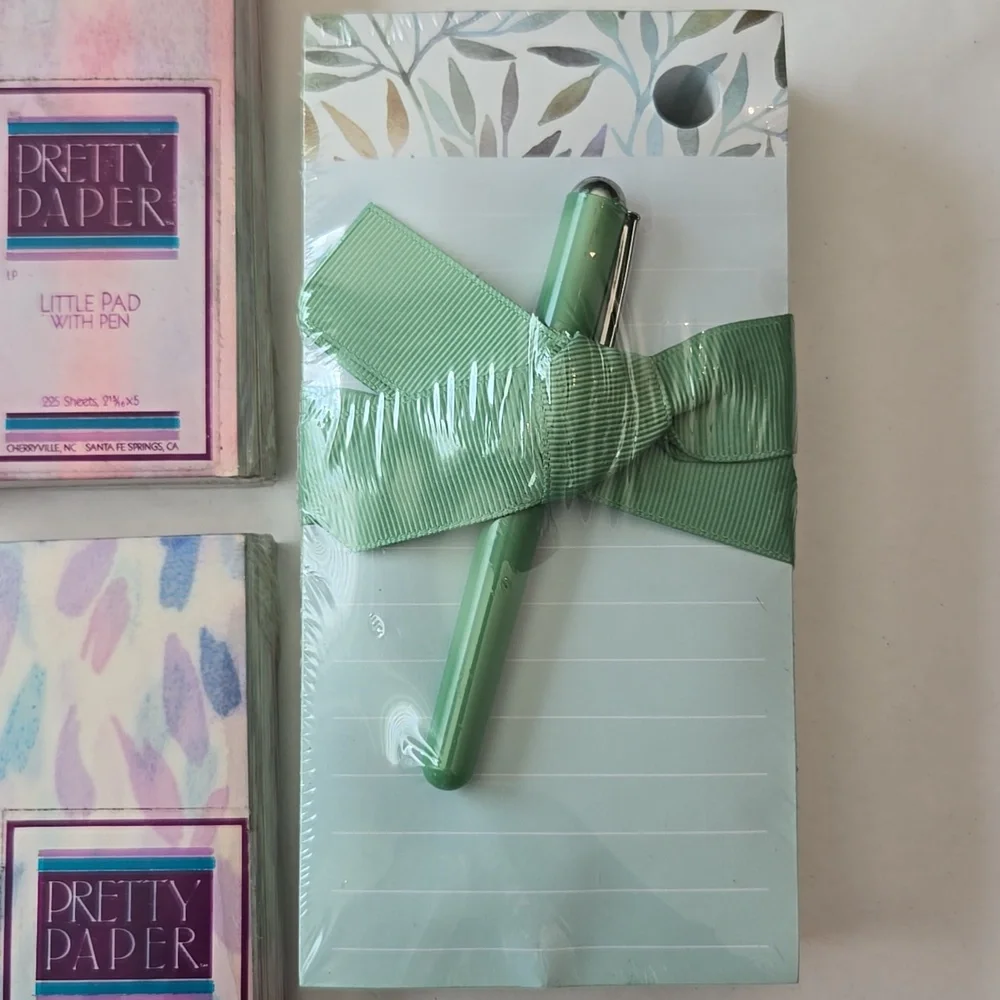 NWT 2 Vintage Pretty Paper Little Pad With Pen Sets 1 Jumbo Memo Pad 1 Mini Book